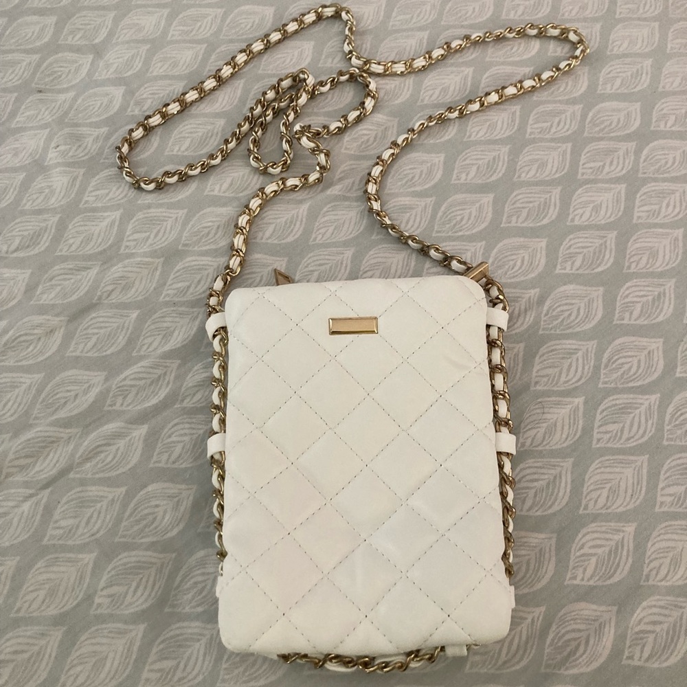 Bags,white color,good conditions.